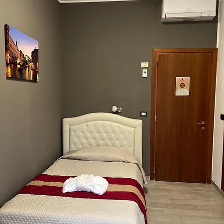 Hotel Miro Rimini Bagian luar foto