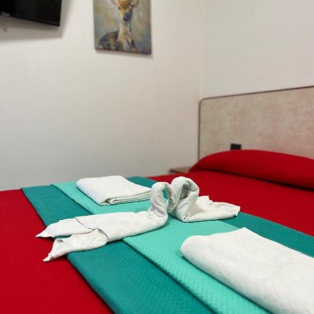Hotel Miro Rimini Bagian luar foto